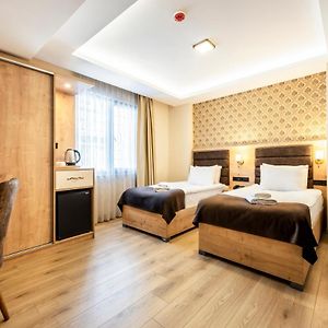 Emin Palace